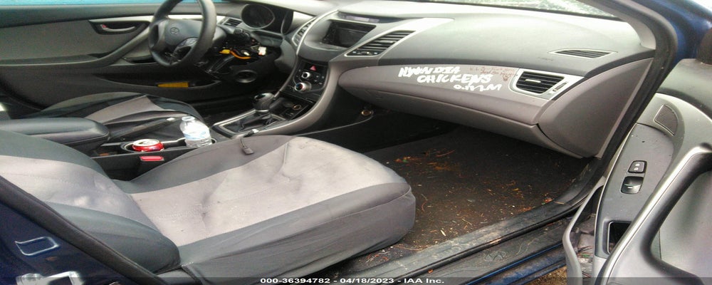 5NPDH4AE4FH573068 2015 HYUNDAI ELANTRA photo no. 5