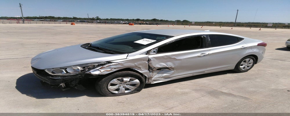 5NPDH4AE0GH735330 2016 HYUNDAI ELANTRA photo no. 2