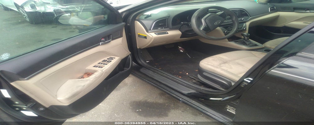 KMHD74LF4HU121599 2017 HYUNDAI ELANTRA photo no. 5