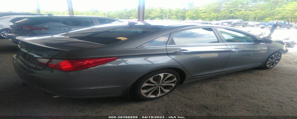 5NPEC4AB4DH636725 2013 HYUNDAI SONATA photo no. 4