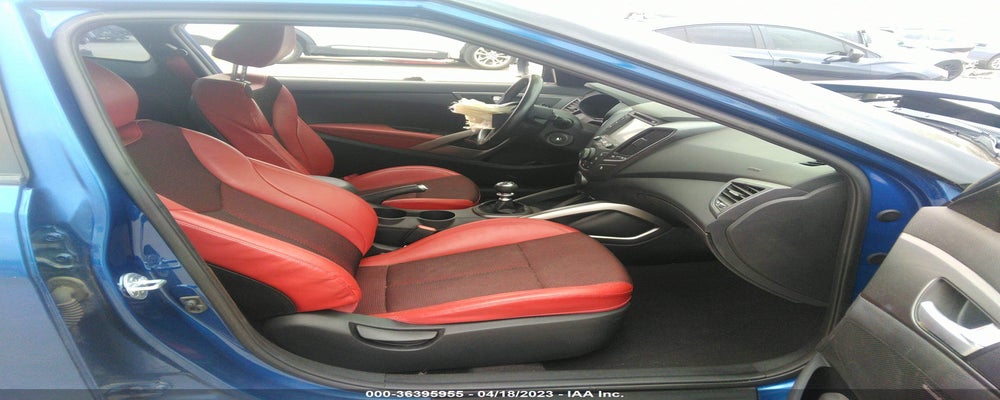 KMHTC6AE1GU250704 2016 HYUNDAI VELOSTER photo no. 5