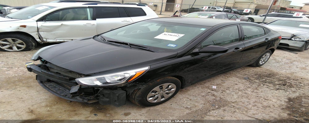 KMHCT4AE0HU290424 2017 HYUNDAI ACCENT photo no. 2