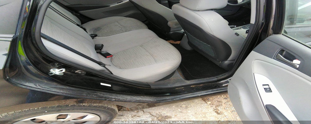KMHCT4AE0HU290424 2017 HYUNDAI ACCENT photo no. 8