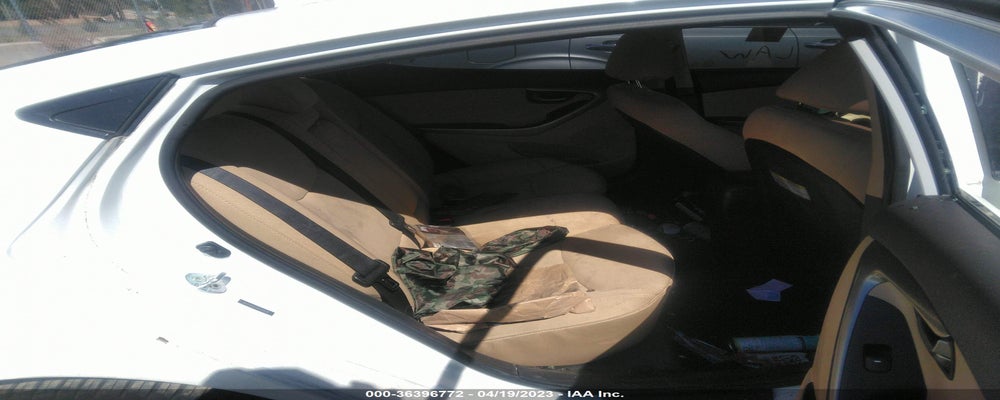 5NPDH4AE1DH221028 2013 HYUNDAI ELANTRA photo no. 8