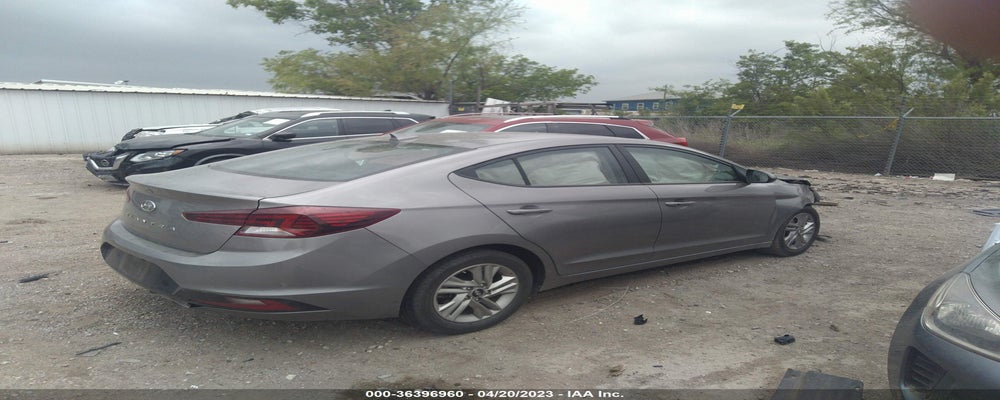 KMHD84LF9LU903547 2020 HYUNDAI ELANTRA photo no. 4