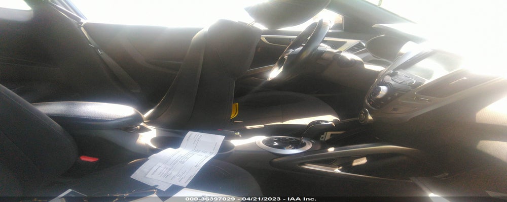 KMHTC6AD6HU320898 2017 HYUNDAI VELOSTER photo no. 5