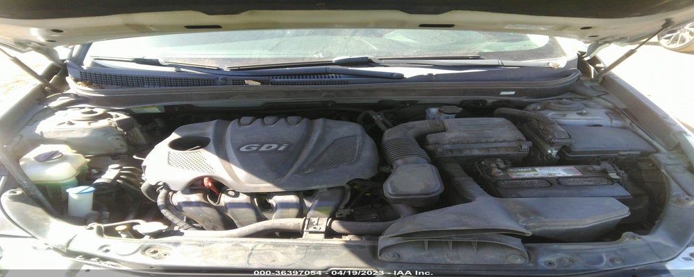 5NPEC4AC8BH266174 2011 HYUNDAI SONATA photo no. 10