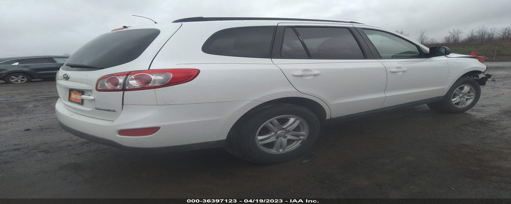 5XYZG3AB9BG016442 2011 HYUNDAI SANTA FE photo no. 4