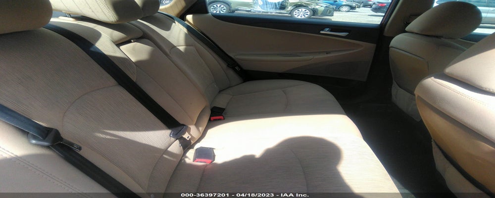 5NPEB4AC4BH072597 2011 HYUNDAI SONATA photo no. 8