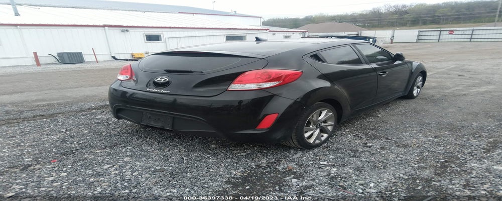 KMHTC6AD3HU316551 2017 HYUNDAI VELOSTER photo no. 4