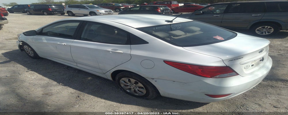 KMHCT4AE7FU918136 2015 HYUNDAI ACCENT photo no. 3
