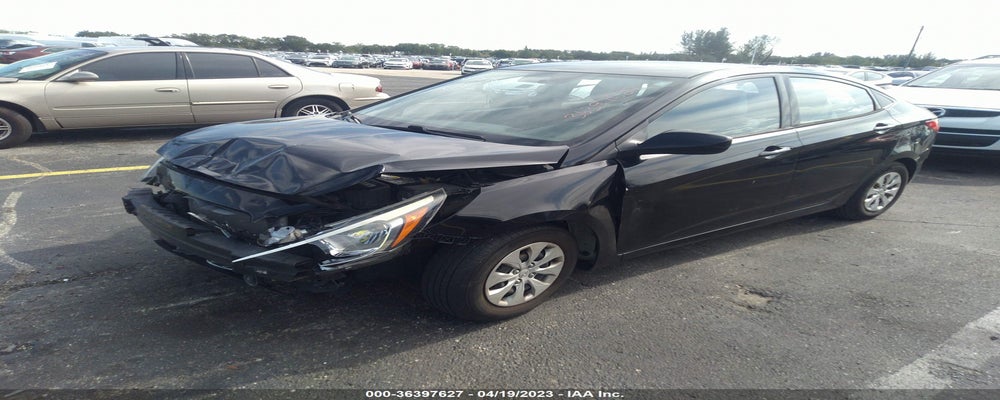 KMHCT4AE7GU094608 2016 HYUNDAI ACCENT photo no. 2
