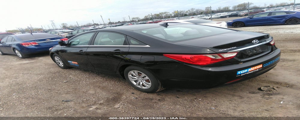 5NPEB4AC3BH061400 2011 HYUNDAI SONATA photo no. 3