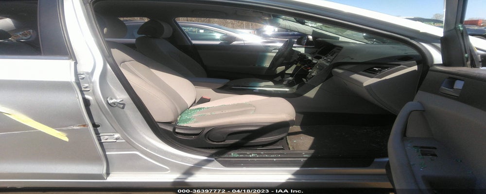 5NPE24AF3GH405731 2016 HYUNDAI SONATA photo no. 5