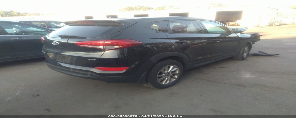 KM8J2CA48JU701120 2018 HYUNDAI TUCSON photo no. 4