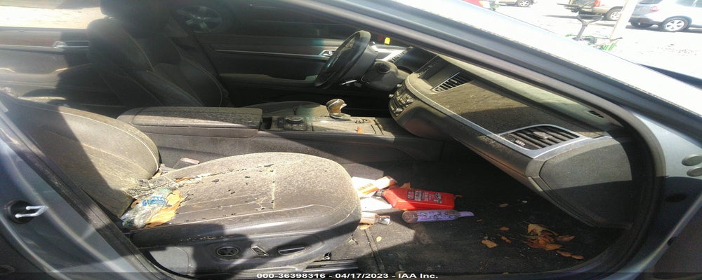 KMHGN4JFXFU049262 2015 HYUNDAI GENESIS photo no. 5