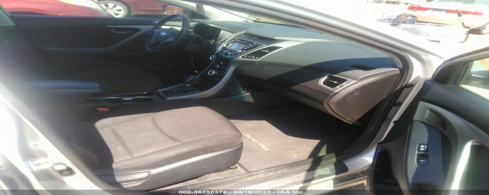 KMHDH4AH7GU586815 2016 HYUNDAI ELANTRA photo no. 5