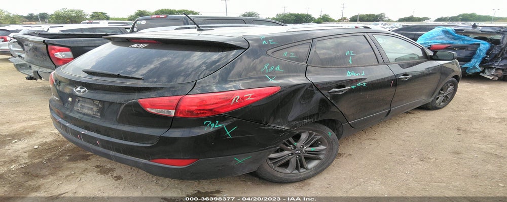 KM8JU3AG4FU078106 2015 HYUNDAI TUCSON photo no. 4