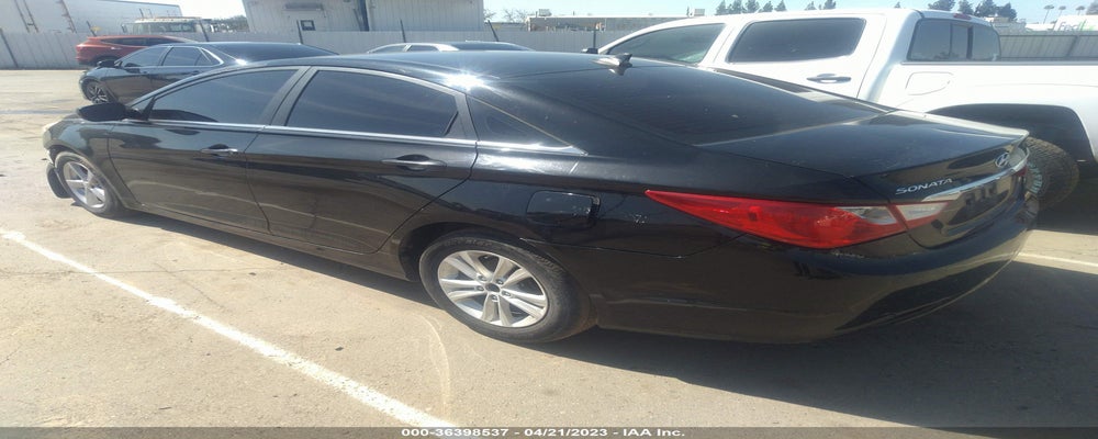 5NPEB4AC6BH050360 2011 HYUNDAI SONATA photo no. 3