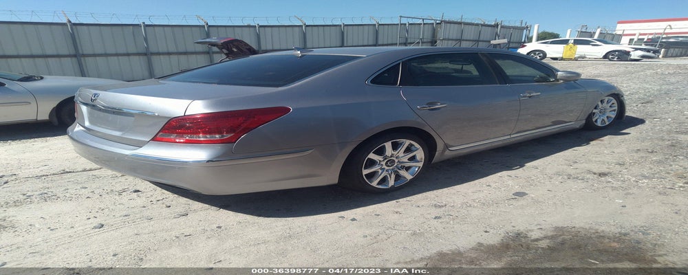 KMHGH4JH8DU064638 2013 HYUNDAI EQUUS photo no. 4