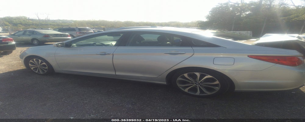 5NPEC4AB8DH612721 2013 HYUNDAI SONATA photo no. 3