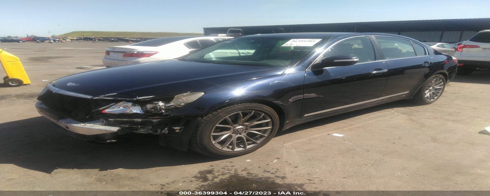KMHGC4DF3BU126405 2011 HYUNDAI GENESIS photo no. 2