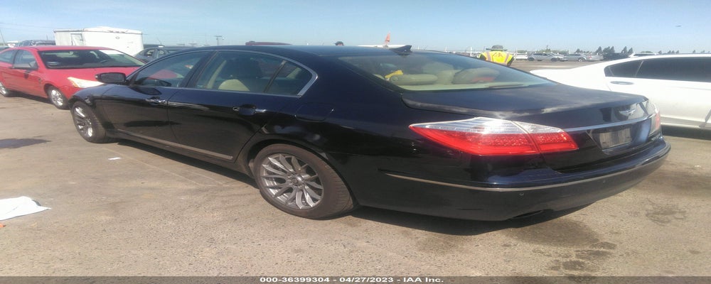 KMHGC4DF3BU126405 2011 HYUNDAI GENESIS photo no. 3
