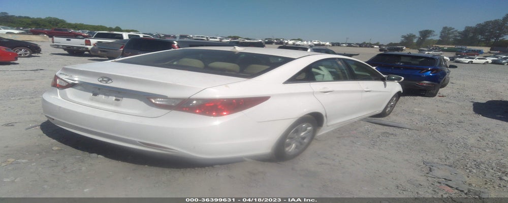 5NPEB4ACXCH490938 2012 HYUNDAI SONATA photo no. 4