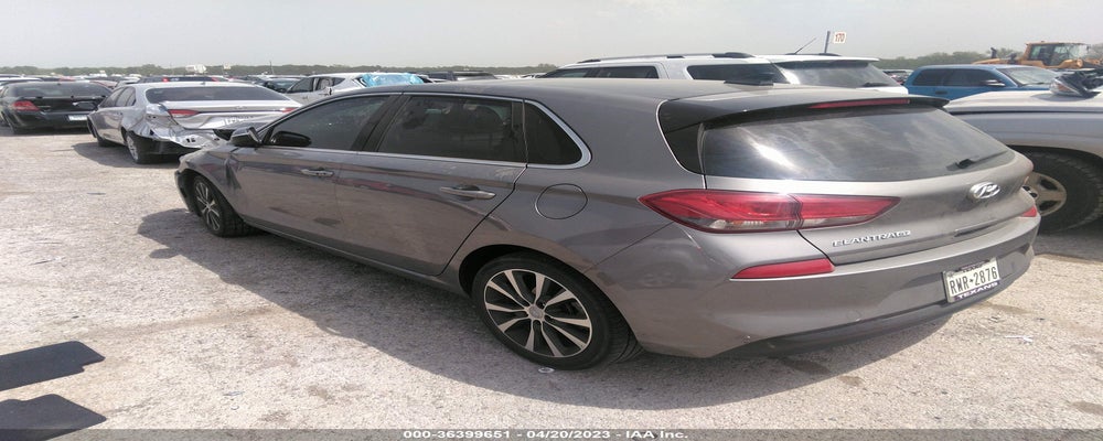 KMHH35LE7LU127383 2020 HYUNDAI ELANTRA GT photo no. 3