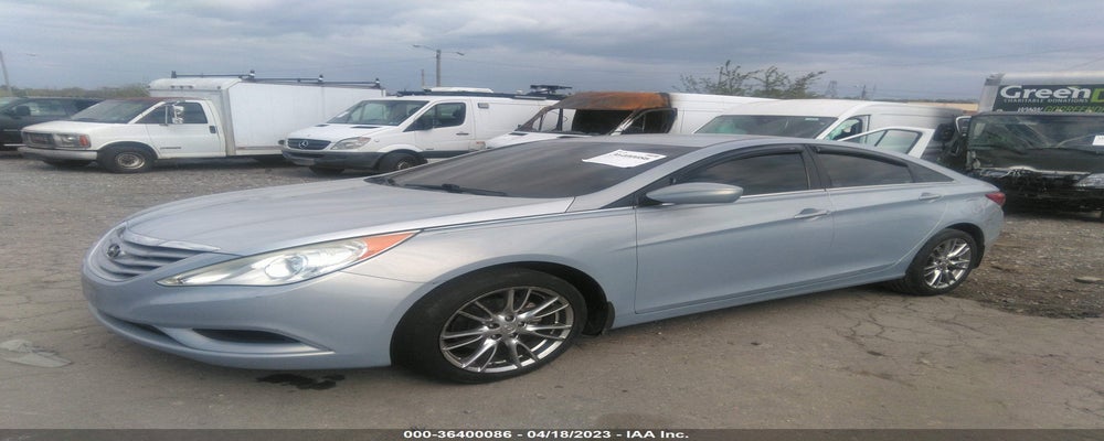 5NPEB4AC1CH374379 2012 HYUNDAI SONATA photo no. 2
