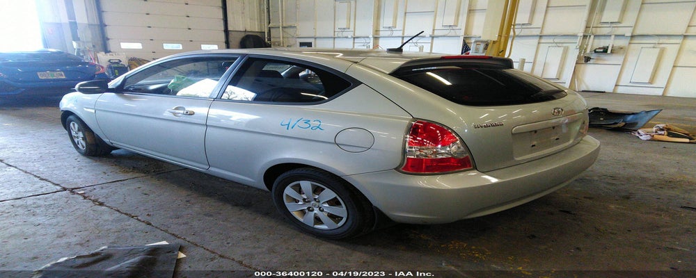 KMHCM3AC6BU202277 2011 HYUNDAI ACCENT photo no. 3