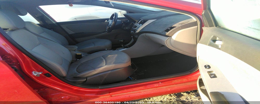 KMHCU5AE2FU201338 2015 HYUNDAI ACCENT photo no. 5