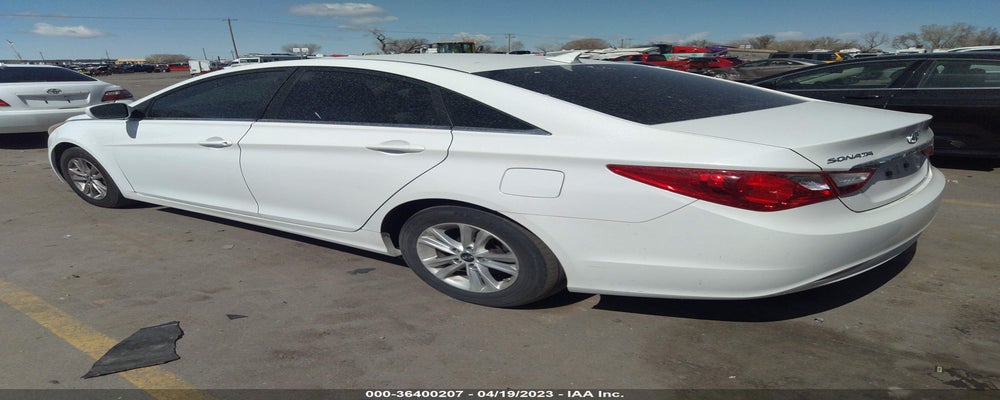 5NPEB4AC7BH245853 2011 HYUNDAI SONATA photo no. 3