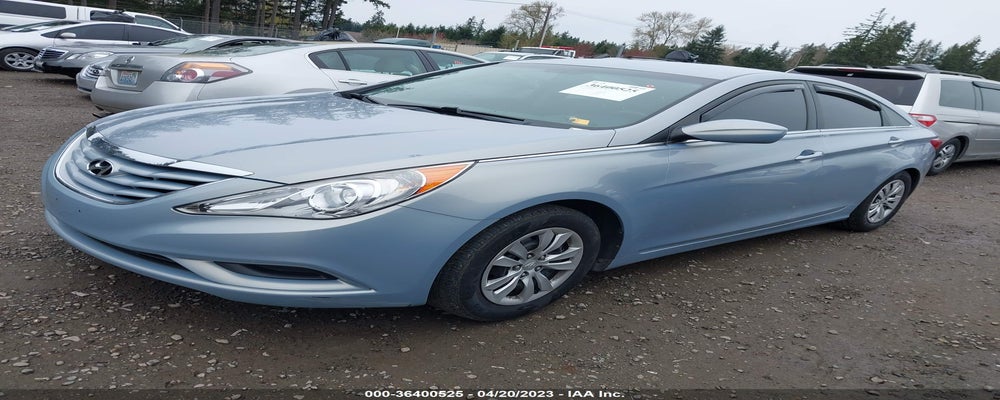 5NPEB4AC4BH016188 2011 HYUNDAI SONATA photo no. 2