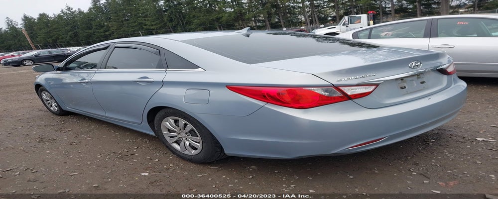 5NPEB4AC4BH016188 2011 HYUNDAI SONATA photo no. 3