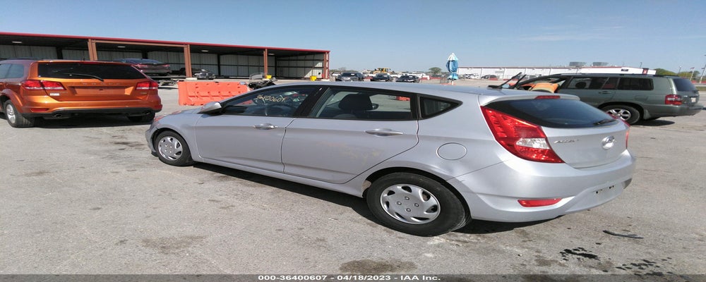 KMHCT5AE0FU208744 2015 HYUNDAI ACCENT photo no. 3