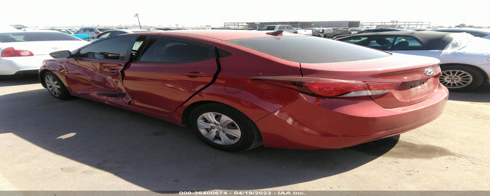 KMHDH4AE1GU586881 2016 HYUNDAI ELANTRA photo no. 3