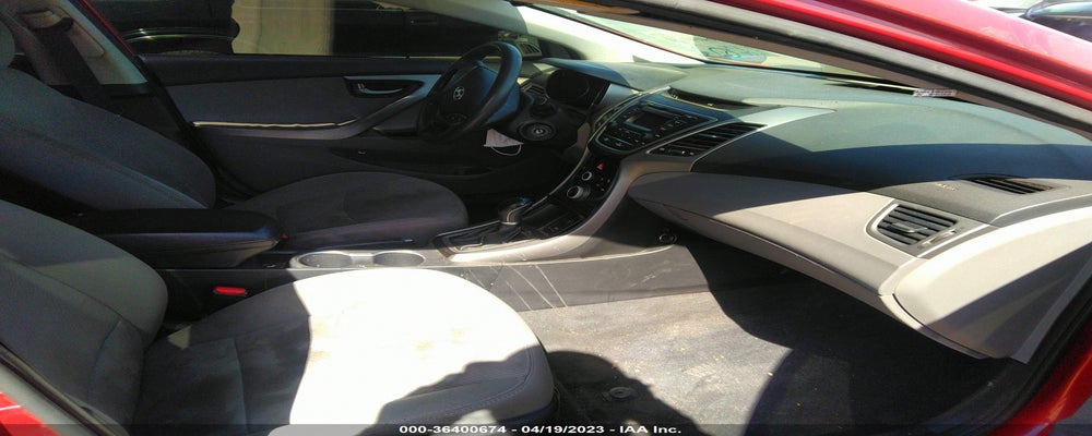 KMHDH4AE1GU586881 2016 HYUNDAI ELANTRA photo no. 5