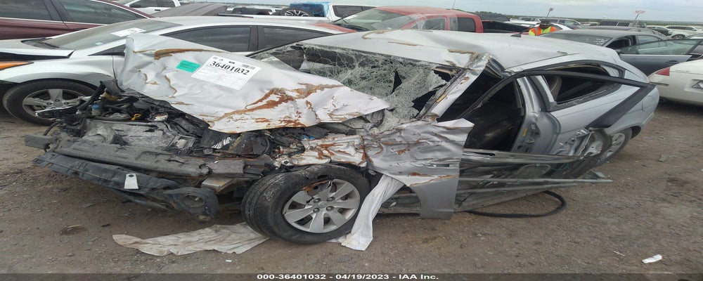 KMHCM3AC8AU185979 2010 HYUNDAI ACCENT photo no. 2