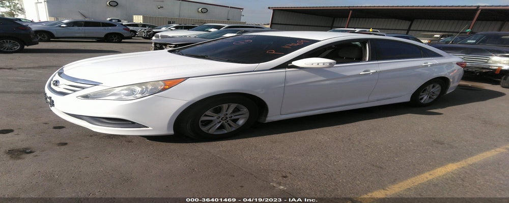 5NPEB4AC3EH845726 2014 HYUNDAI SONATA photo no. 2