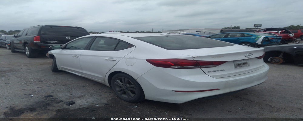 5NPD84LF5JH391829 2018 HYUNDAI ELANTRA photo no. 3