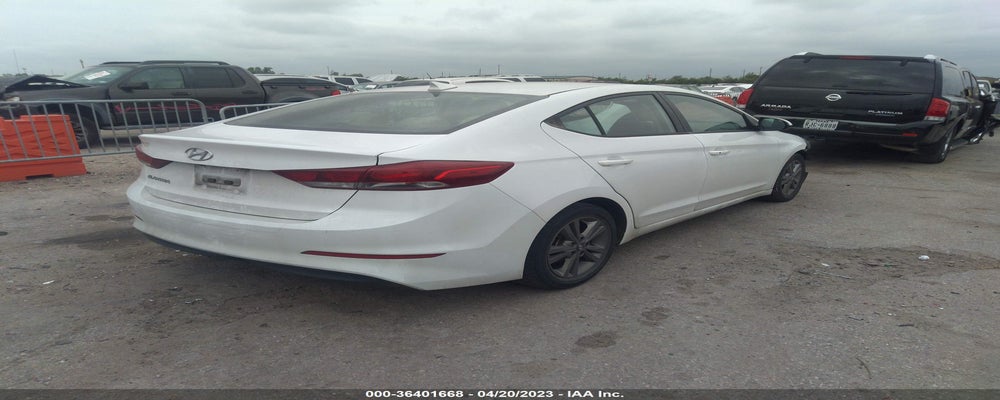5NPD84LF5JH391829 2018 HYUNDAI ELANTRA photo no. 4