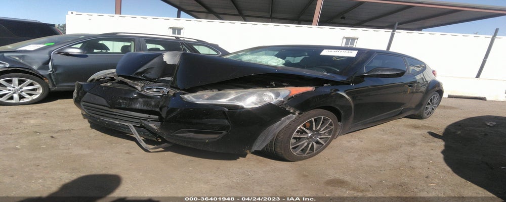 KMHTC6ADXDU126921 2013 HYUNDAI VELOSTER photo no. 2