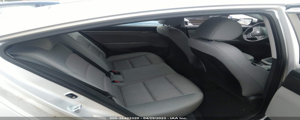 KMHD74LF8HU114784 2017 HYUNDAI ELANTRA photo no. 8