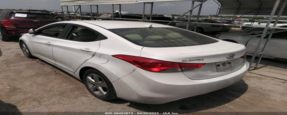 5NPDH4AEXDH233324 2013 HYUNDAI ELANTRA photo no. 3