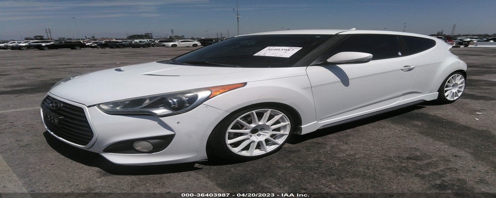 KMHTC6AE6DU170147 2013 HYUNDAI VELOSTER photo no. 2