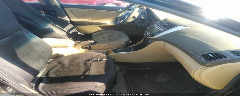 KMHCU4AE0CU040414 2012 HYUNDAI ACCENT photo no. 5