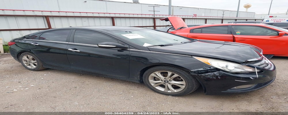 5NPEC4AC2CH372699 2012 HYUNDAI SONATA photo no. 4
