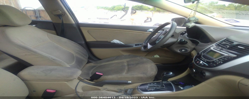 KMHCU4AE6DU379874 2013 HYUNDAI ACCENT photo no. 8