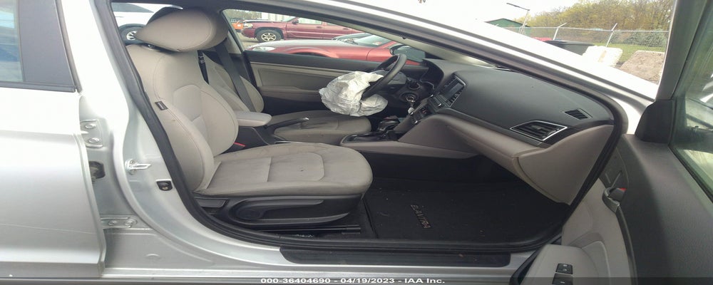 KMHD84LF2HU156185 2017 HYUNDAI ELANTRA photo no. 5
